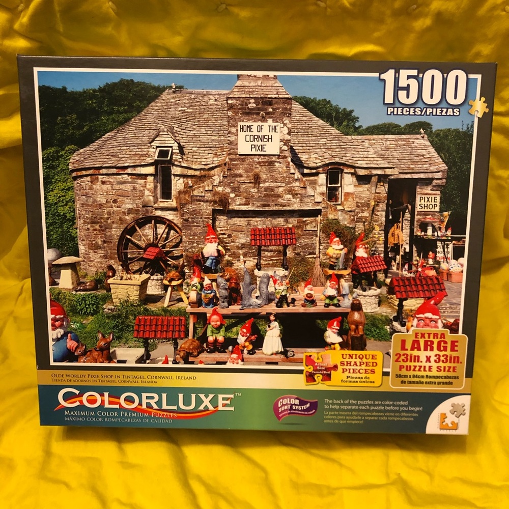 NWT Colorluxe house of the cornish pixie puzzle 1500  Piece